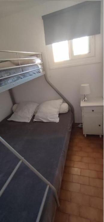 Appartement T2 Avec Piscine, Proche De La Plage Et Du Port Груисан Екстериор снимка